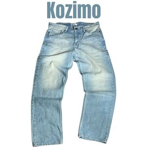 Kozimo Light Wash Jeans