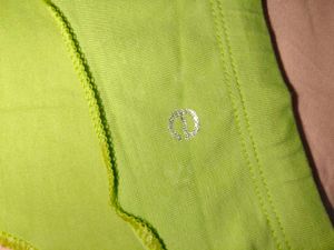 Green  Brief💚