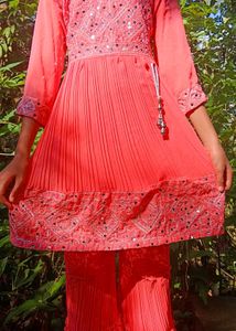 Girls' Pink Embroidered Kurta Set