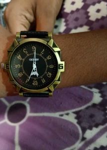 Unique Vintage Style Watch