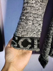 R Letter Grey Sweater💗