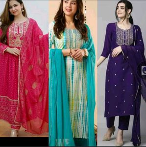 🌺3 Kurta Sets 💚💜🌺