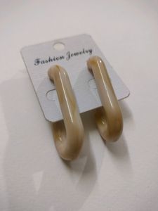 Earings