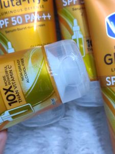 Vaseline SPF 50 PA+++ Serum-brust-Sunscreen