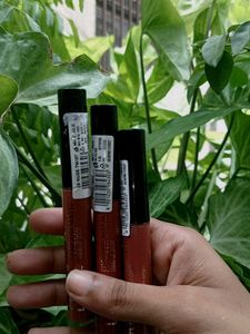 Nude Twist Liquid Matte Lipstick
