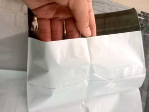 30 High Quality Shipping Bags With Pod