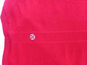 lululemon t shirt