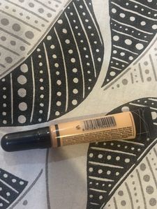 HUDA Colour HD Concealer