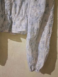 Set Of 3 Tops Burgundy, White Floral,white