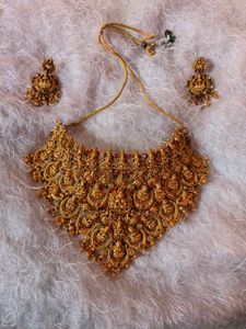 Gold Plated Necklace and Earrings Jewellery Set