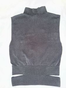 Zara Sleeveless Top M-size