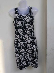 Floral Sleeveless Casual Dress
