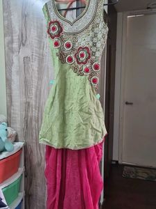 Embellished Kurta Set