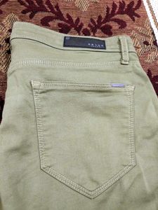 Olive Colour Jeans 👖 For Women
