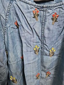 Stylish Denim Top
