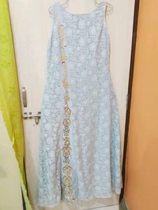 Elegant Embroidered Gown💙🌈