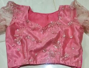 Princess Top With Sweetheart Neck And Puff Sleeve