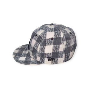 New Era NY Yankees 59FIFTY Plaid Cap - Size 7 1/2&#34;