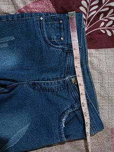 Blue Denim Capri Jeans