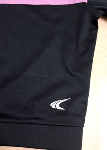 Cropped Active Wear T Shirt
