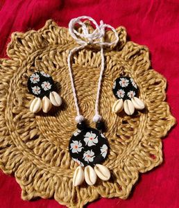 Handmade Floral Necklace and Earring Set