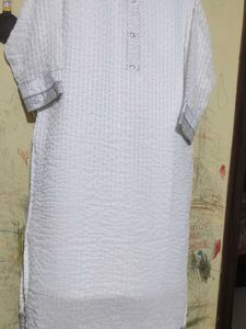 White Embroidered Beautiful Kurti