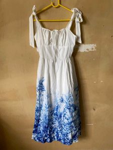 Tie Up Sleeve Bottom Printed Dress