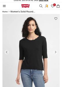 Levi’s Ribbed Top