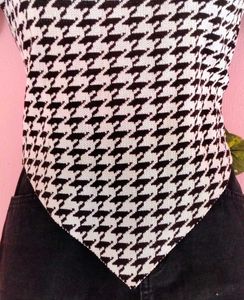 Stylish stretchable Houndstooth Top