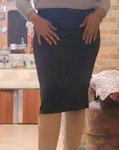 Pencil Pull- On Elastic Waist Women&#39;s Midi Skirt