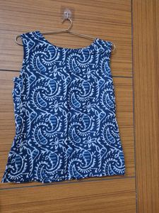 Paisley Print Sleeveless Top