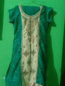 Women Green Suit And Salwar.....