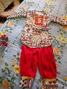 Kurta Sets For Babygirl
