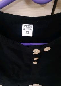 Black Cotton Top