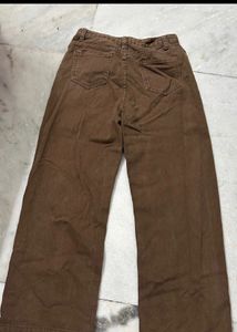 Urbanic Straight Fit Jeans | High Waist Size: 28