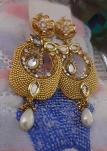 Elegant Gold Earrings