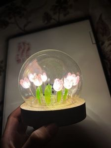 Tulip Glow Lamp