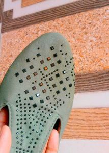 Girls&#39; Footwear