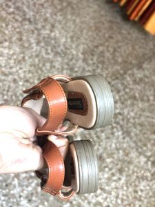 Cute Brown Sandals