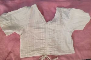 White Linen Puff Sleeve Top