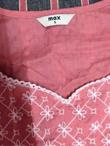 Pink Kurti