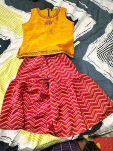 Ethnic Girls Clothing Set