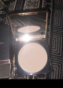 Manish Malhotra Compact