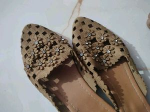 Brown Floral Flats