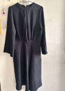 Elegant Black Midi Dress