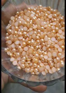 Half Pearl Stone 50 Gram