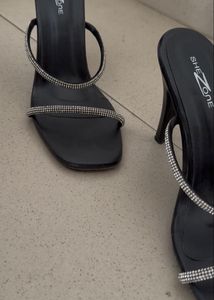 SHEZONE Heels