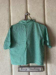 Crop Shirt