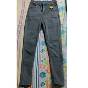 WOMEN'S Gray High-Waisted Skinny DENIM Jeans 💗