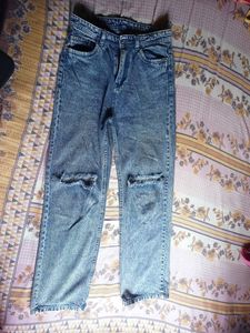 Straight Jeans